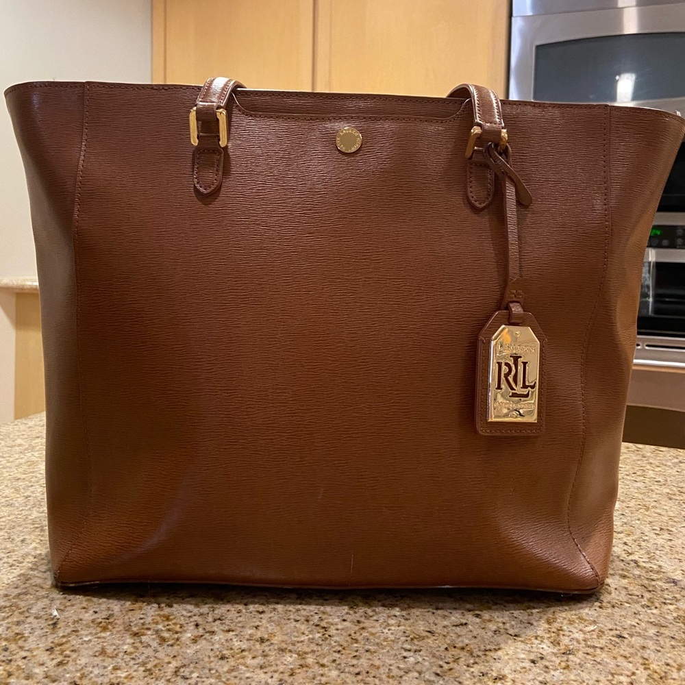 🌟👜 💄 Classic Ralph Lauren Leather Bag
